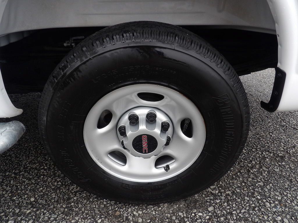 Used 2025 GMC Savana 2500 w/ Driver Convenience Package RWD image 53