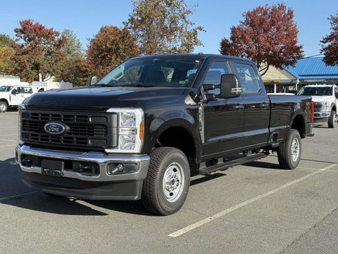 New 2026 Ford F250 XL w/ XL Chrome Package image 5