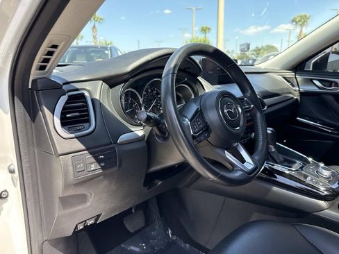 Used 2022 MAZDA CX-9 Touring w/ Touring Premium Package AWD/4WD image 25