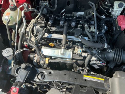 Used 2020 Nissan Kicks SV FWD image 20