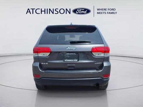 Used 2019 Jeep Grand Cherokee Laredo w/ Security & Convenience Group AWD/4WD image 6