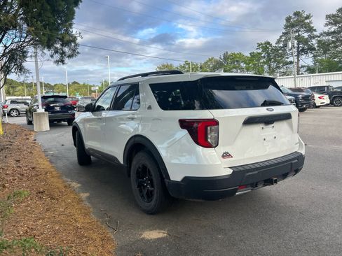 Used 2022 Ford Explorer Timberline image 5