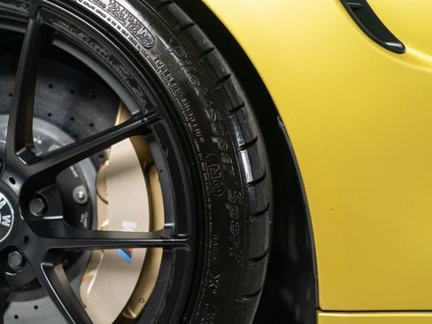 Used 2015 BMW M4 Coupe RWD image 5