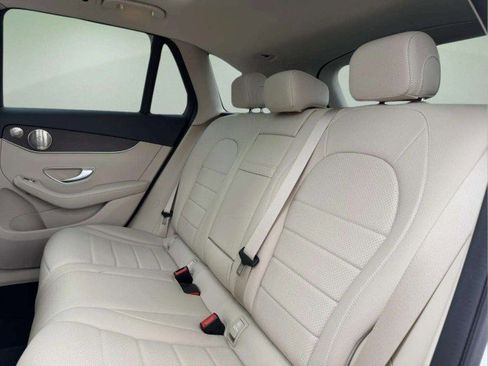 Certified 2021 Mercedes-Benz GLC 300 4MATIC image 22