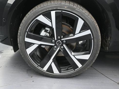 New 2026 Volvo XC60 B5 Ultra AWD/4WD image 9