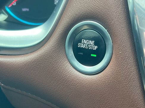 Used 2019 Chevrolet Traverse High Country AWD/4WD image 26