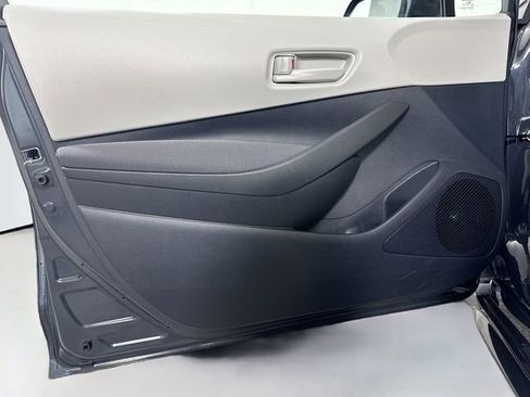 Certified 2025 Toyota Corolla LE FWD image 12