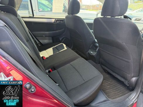 Used 2018 Subaru Outback 2.5i Premium image 9