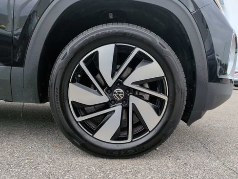 Used 2026 Volkswagen Atlas SE AWD/4WD image 30