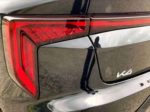 Certified 2025 Kia K4 GT-Line w/ GT-Line Sunroof Package FWD image 54