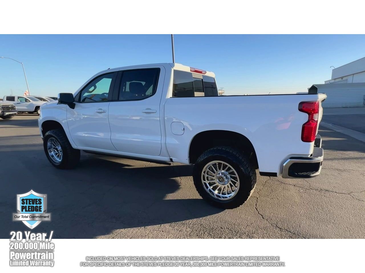 Used 2024 Chevrolet Silverado 1500 LT AWD/4WD image 10