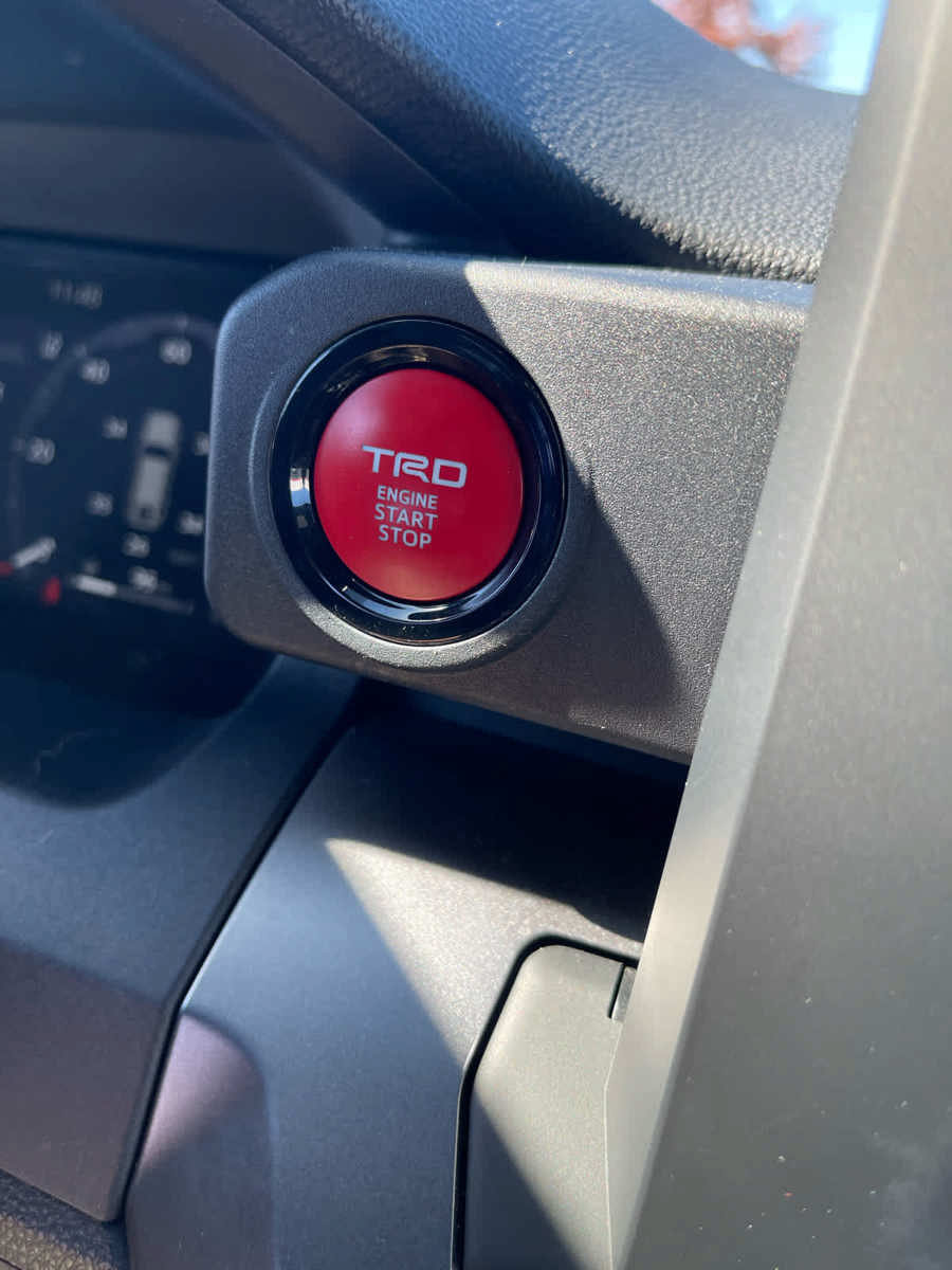 Used 2025 Toyota 4Runner TRD Off-Road AWD/4WD image 14