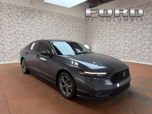Used 2024 Honda Accord EX image 1