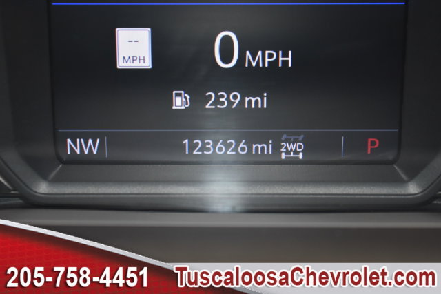 Used 2022 GMC Sierra 2500 SLT w/ SLT Premium Package AWD/4WD image 35