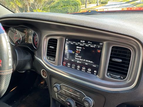 Used 2019 Dodge Charger GT RWD image 33