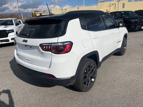 New 2026 Jeep Compass Limited image 7