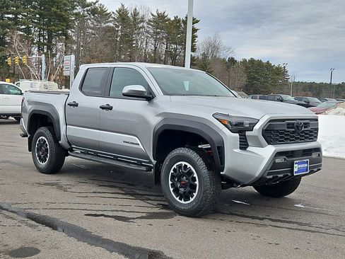 New 2026 Toyota Tacoma TRD Off-Road AWD/4WD image 3