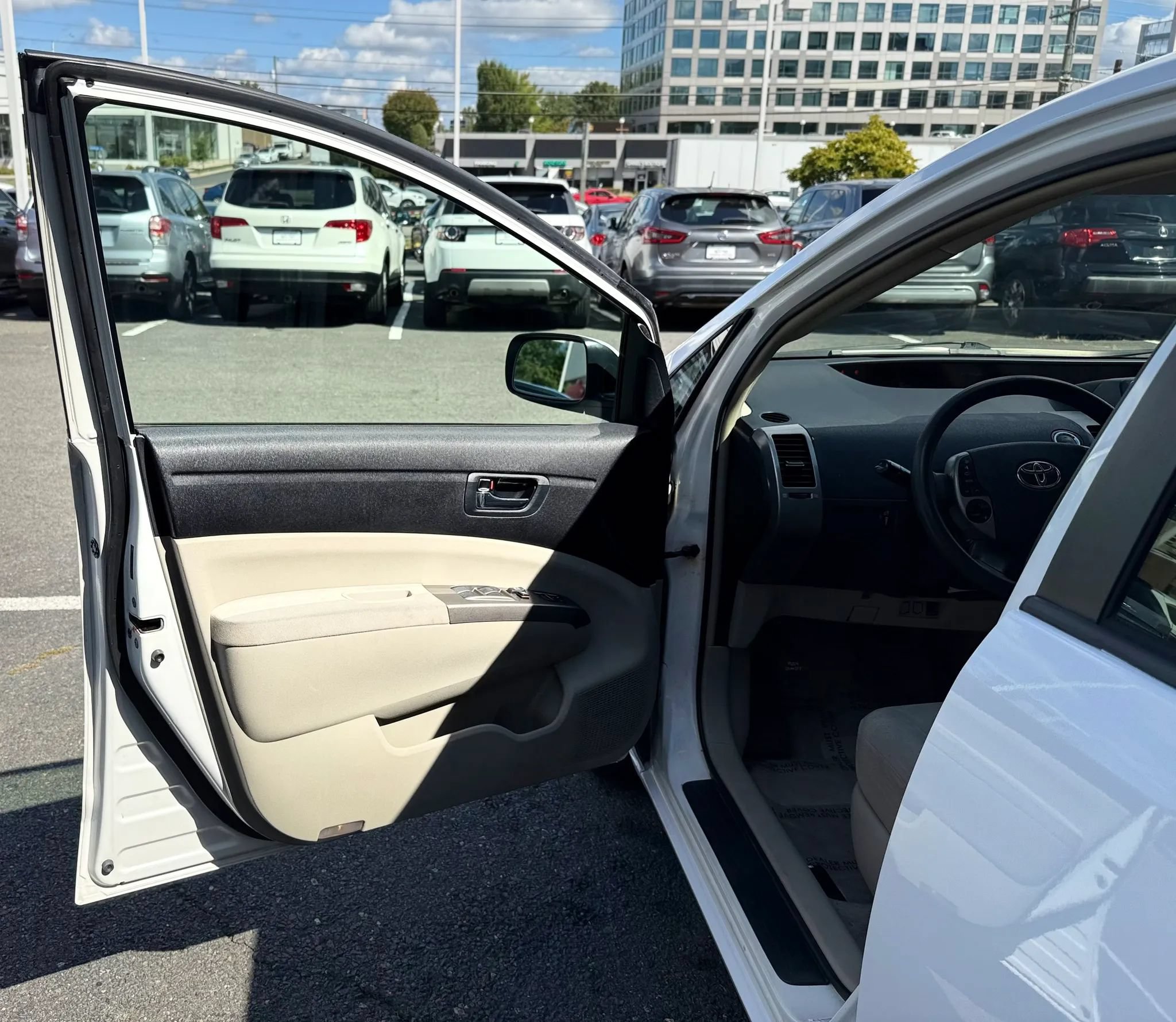 Used 2008 Toyota Prius FWD image 9
