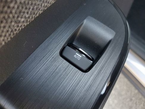 New 2026 Subaru Outback Limited image 15