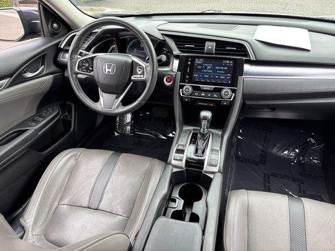 Used 2016 Honda Civic Touring image 13