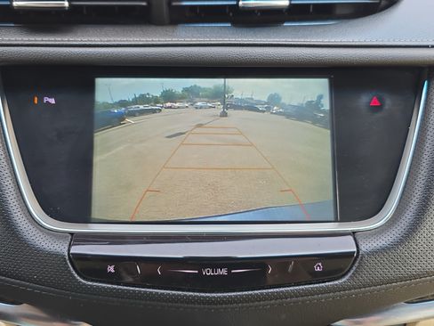 Used 2019 Cadillac XT5 FWD image 23