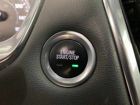 Used 2023 Chevrolet Traverse LT AWD/4WD image 20