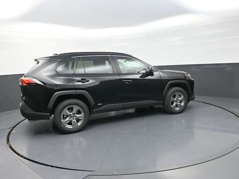 Used 2025 Toyota RAV4 LE image 12