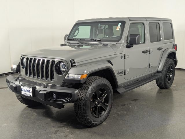 Used 2023 Jeep Wrangler Unlimited Sahara AWD/4WD image 4