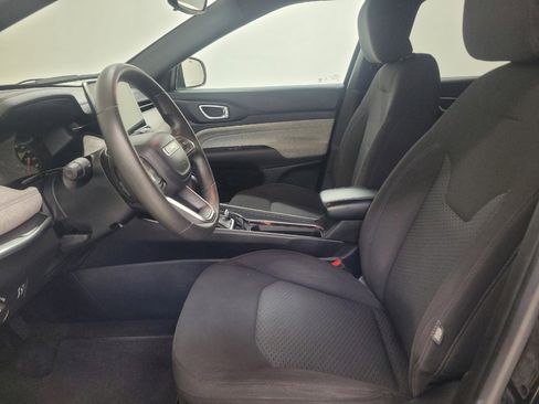 Used 2023 Jeep Compass Sport AWD/4WD image 17