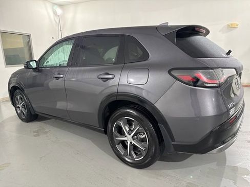 Used 2025 Honda HR-V EX-L image 8