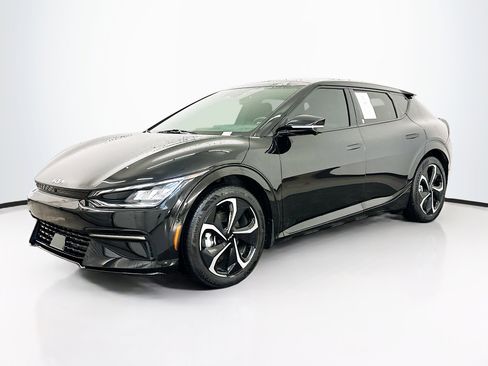 Used 2024 Kia EV6 GT-Line image 3