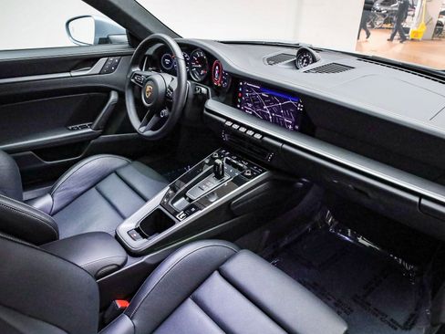 Used 2024 Porsche 911 Carrera 4S image 16