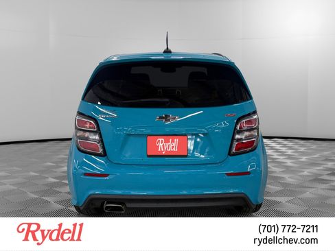 Used 2020 Chevrolet Sonic LT w/ Convenience Package FWD image 4