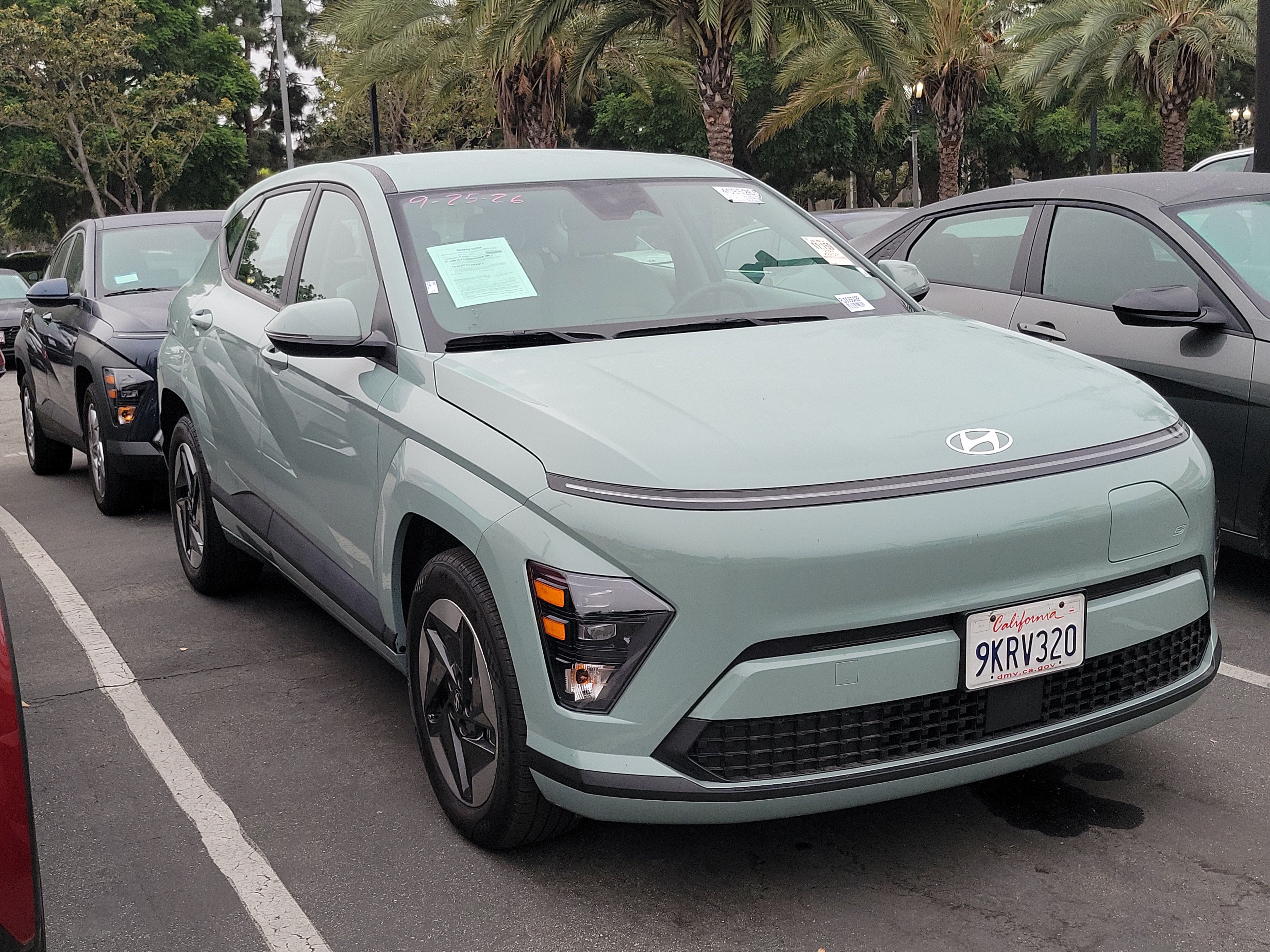 Certified 2024 Hyundai Kona SE FWD image 3