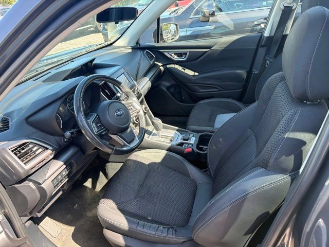 Used 2021 Subaru Forester Premium AWD/4WD image 6