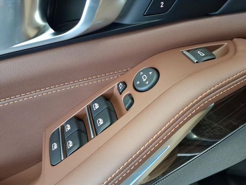 New 2026 BMW X5 xDrive50e image 14