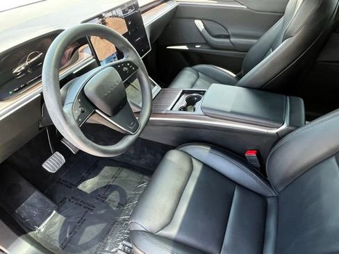 Used 2024 Tesla Model X AWD/4WD image 10