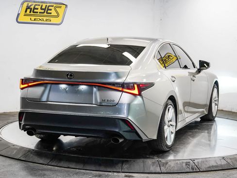 Used 2021 Lexus IS 300 w/ Comfort Package RWD image 4