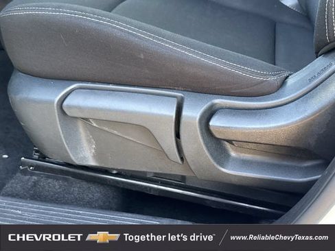 Used 2023 Nissan Rogue S AWD/4WD image 26
