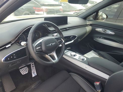 Used 2024 Genesis GV70 3.5T Sport image 10