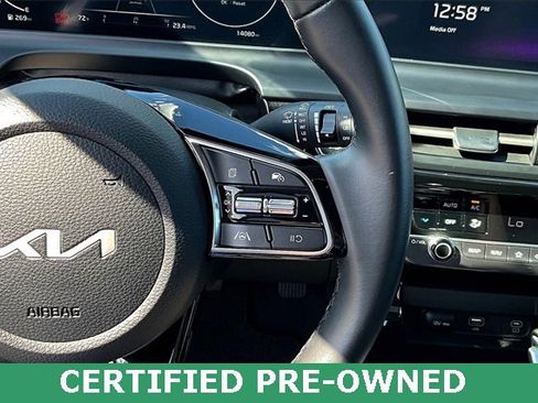 Certified 2024 Kia Seltos X-Line image 18