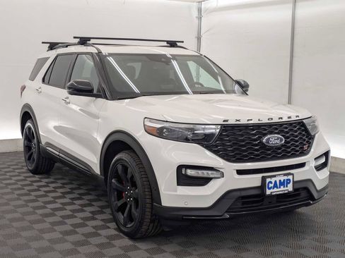 Used 2020 Ford Explorer ST w/ ST Street Pack image 8