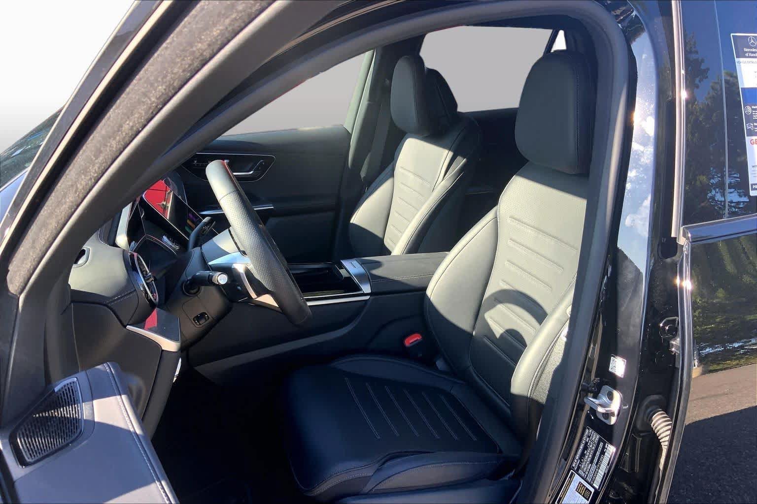 Certified 2026 Mercedes-Benz GLC 300 4MATIC image 9