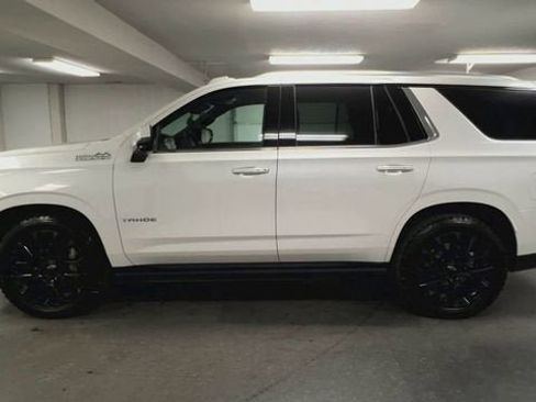 Certified 2025 Chevrolet Tahoe High Country AWD/4WD image 5
