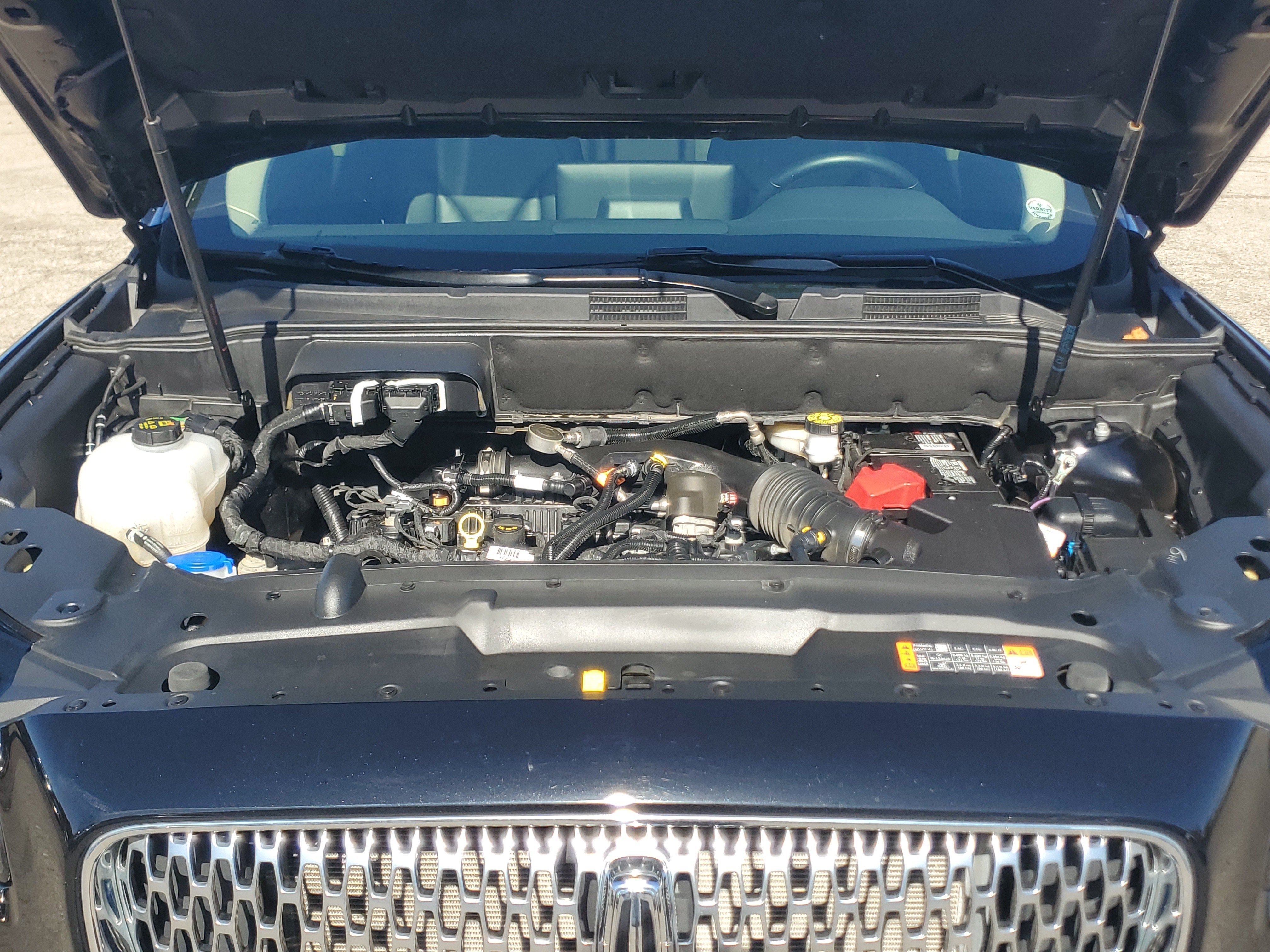 Certified 2023 Lincoln Nautilus Reserve AWD/4WD image 8