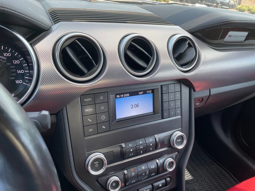 Used 2019 Ford Mustang GT RWD image 15