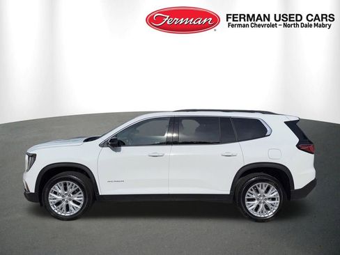 Used 2026 GMC Acadia Elevation w/ Elevation Premium Package FWD image 12