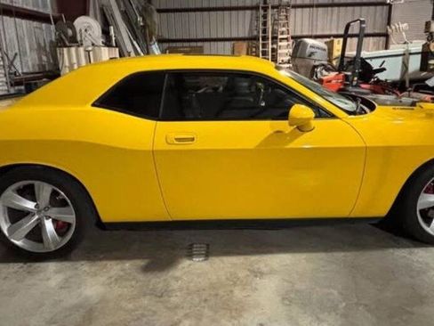 Used 2010 Dodge Challenger SRT8 w/ SRT Option Group II image 6