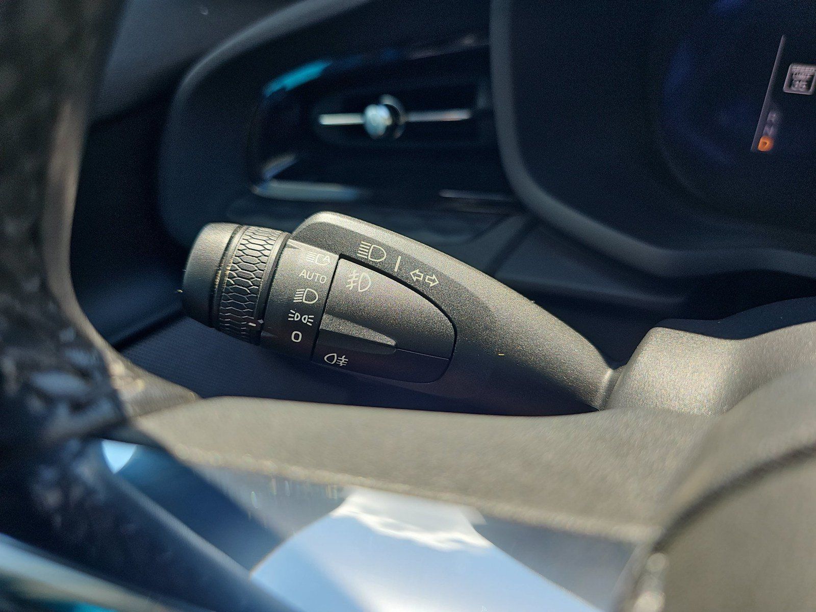 Used 2024 Polestar Polestar 2 AWD/4WD image 32