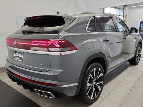 New 2026 Volkswagen Atlas Cross Sport SEL Premium R-Line image 4